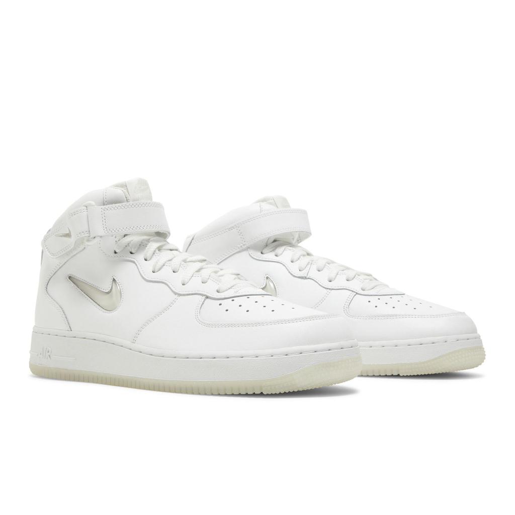 Nike Air Force 1 Mid 'Color of the Month - Summit White' (Unisex) Summit White / Light Bone Skate Shoes DZ2672 101