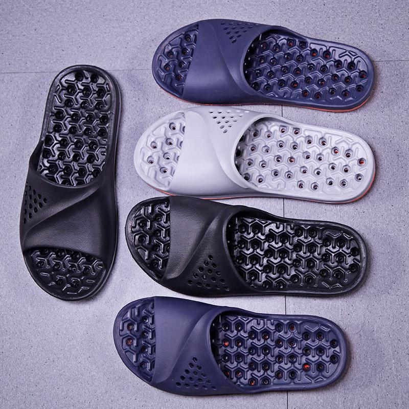 Men's Slippers With Flat Feet Hollow Bathroom Leaking Quick-drying Massage Soles Lightweight Sandals