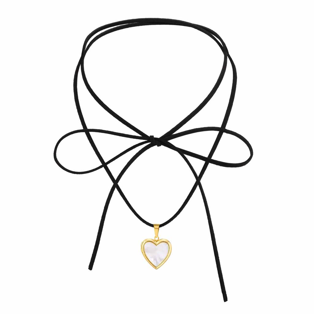 Women's Locket Pendant Necklaces Black Velvet Chain Necklace Rope Chain Heart Pendant Fashion Jewelry Gift