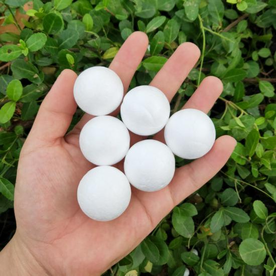 White Polystyrene Foam Ball for Floral Arrangements and Crafts