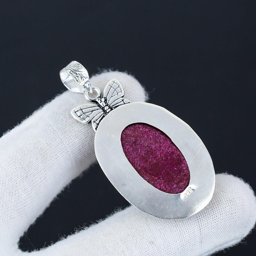 Natürlicher Roter Sonnenstein Edelstein Silberanhänger in 925 Sterlingsilber - Handgefertigtes Schmetterlingsdesign, Alltagsschmuck, Einzigartiger Anhänger Geburtstagsgeschenk
