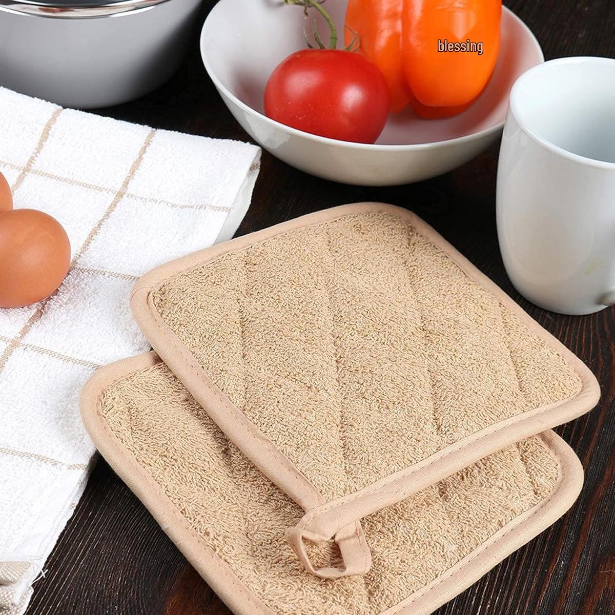 

Квадратная теплоизолированная прихватка: Термостойкий кухонный коврик для выпечки и приготовления пищи 17.8 cm