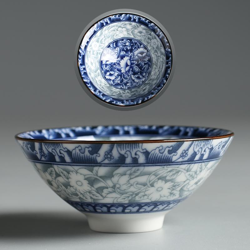 70ml Ceramic Large Master Tea Cup Blue and White Porcelain Kung Fu Tea Cup Douli Tea Bowl Personal Home Use Cup