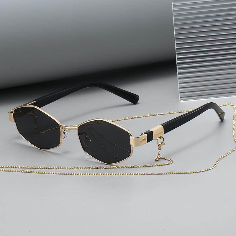 Retro Chain Decor Women's Polygonal Metal Sunglasses - European & American Street Style