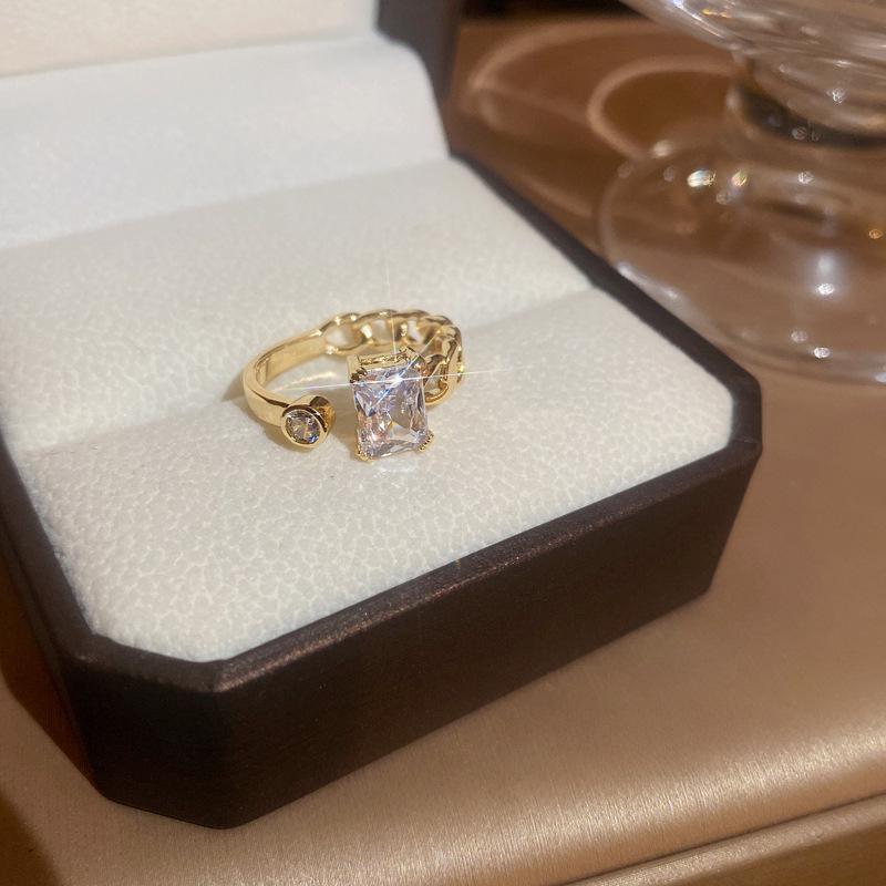 Korean Geometric Zircon Diamond Luxury Index Finger Ring - Versatile Fashion Jewelry for Women