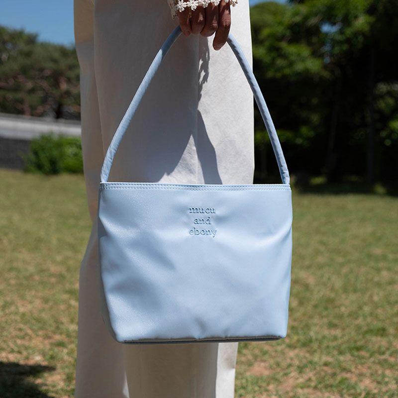 

South korea Mucu and Ebony Bag Women Nylon Bag Square Sling Bag Candy Color Summer Portable Shoulder Underarm Bag Blue [correct logo]]