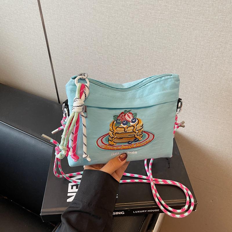 Niche mini handbag new embroidered nylon shopping bag women's shoulder bag lightweight cartoon bag