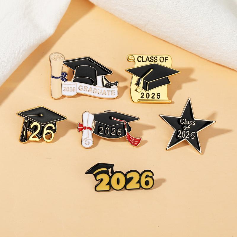 2/6 Stück Metall Backlack Brosche Abschlusszeit Souvenir Textur Schmuck Brosche Multifunktional Rucksack Hut Kleidung Dekor