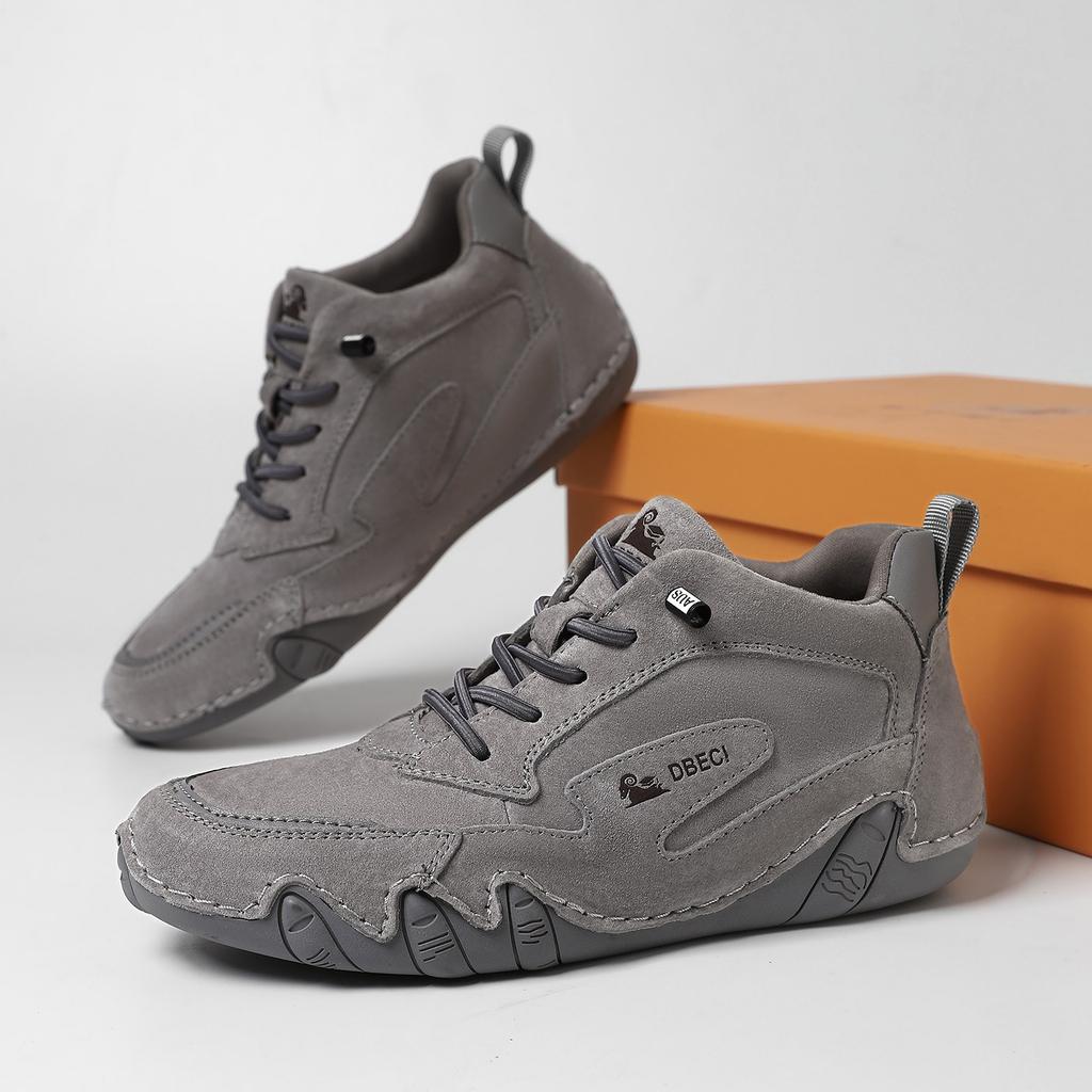 High-top large-size women's shoes first-layer leather women's Martin boots autumn and winter short boots sports and leisure shoes versatile leather