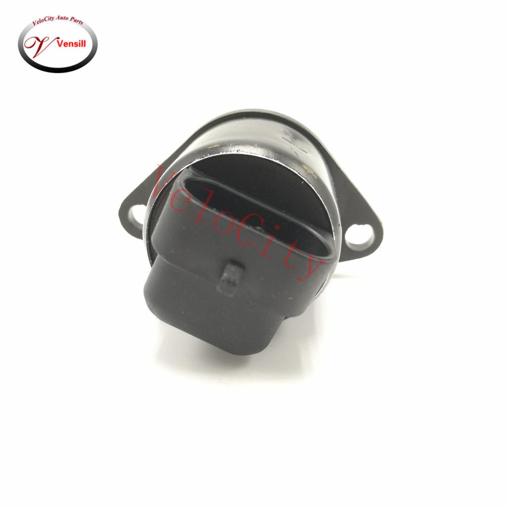 IAC Idle Air Control Valve Part No# 19208X A96158 230016079217 9463327580 B33/00 Fits For Citroen C5 Asara Peugeot 206 307 406