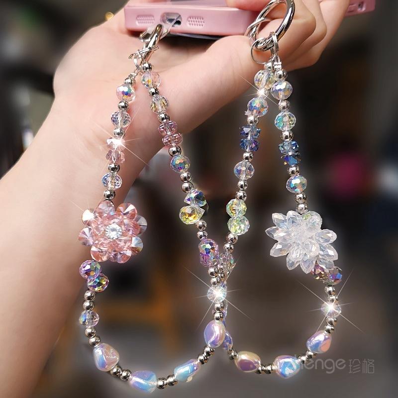 Niche high-end crystal mobile phone chain female rose snow lotus wrist pendant beaded pendant bracelet short