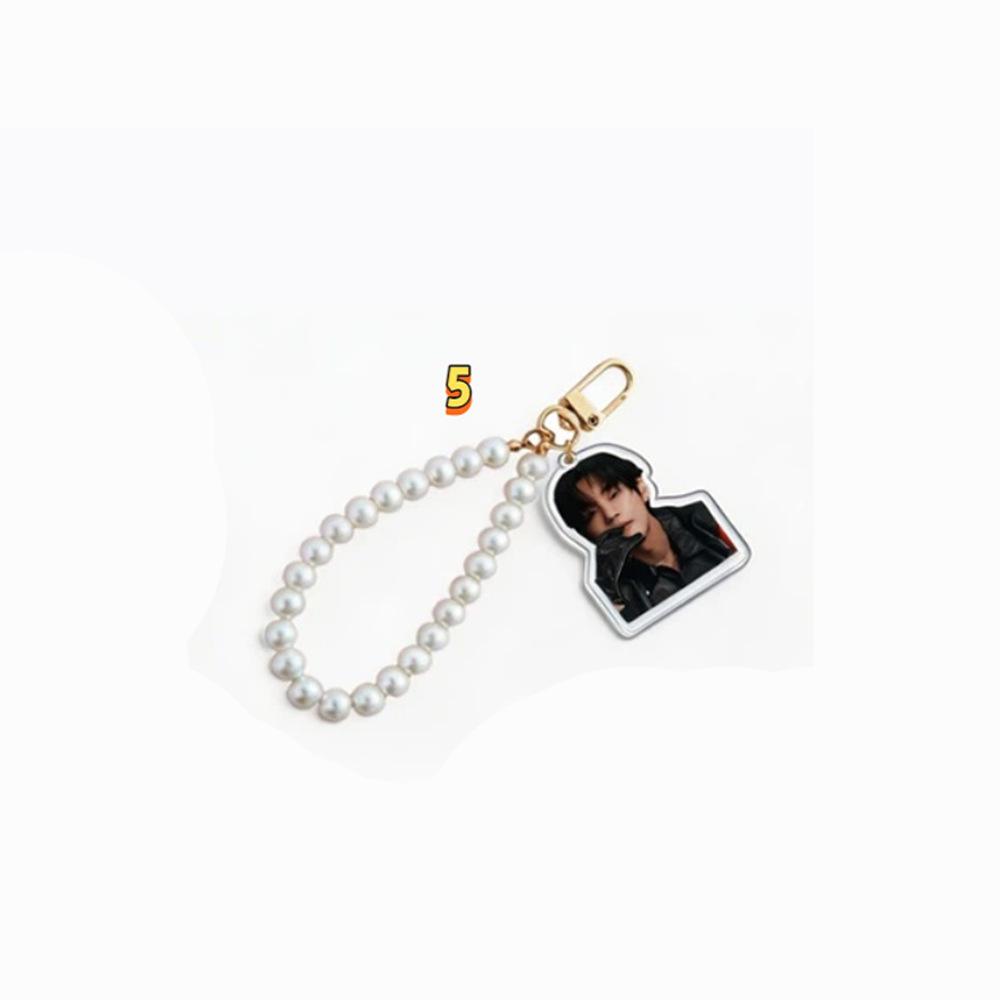 BTS Pearl Chain Keychain, Bangtan Boys Member Photo Keyring with Beaded Strap, Kpop Idol Bag Pendant for ARMY Fans