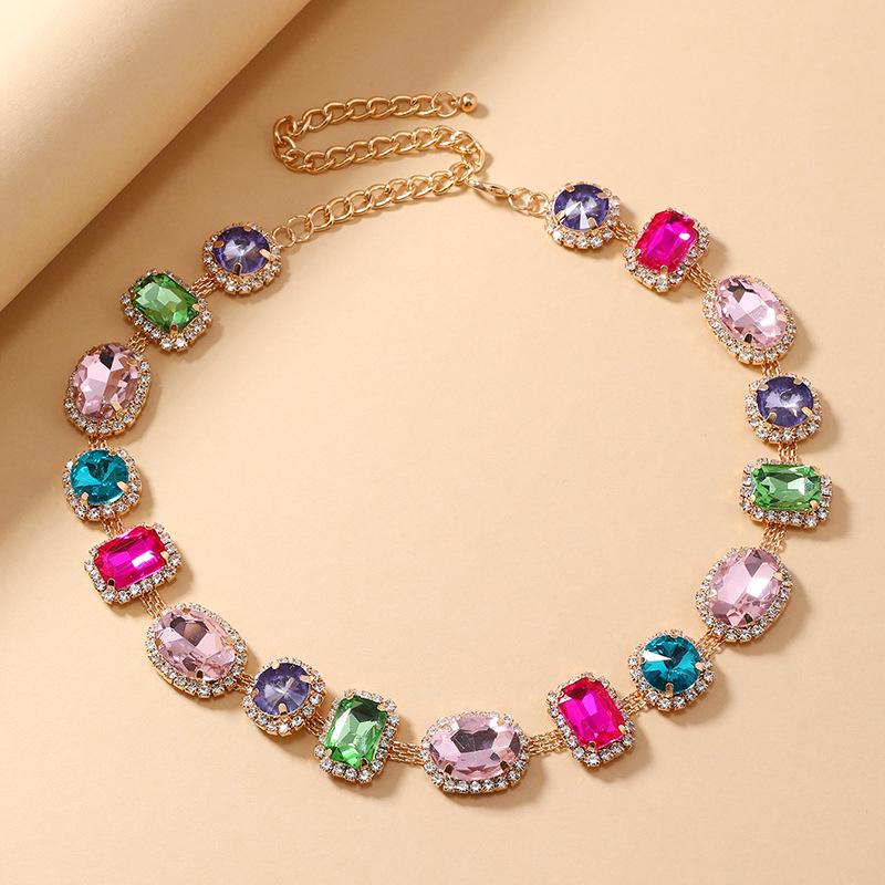 Retro Inlaid Colored Diamond Clavicle Necklace - Women s Fashion, Unique Design