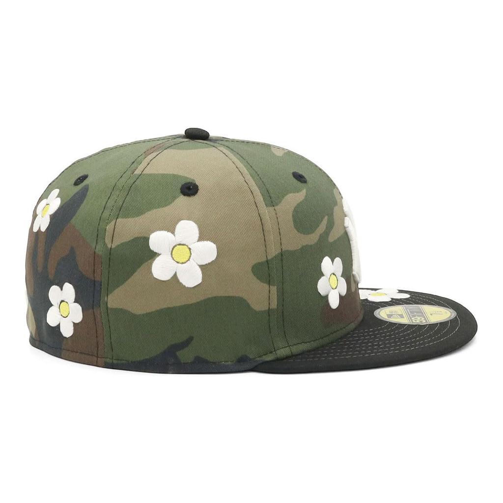 NEW ERA 59FIFTY Czapka NY Yankees Woodland Camo Zielona Haft Kwiatowy 2Kolorowa MLB Dopasowana Czapka Baseballowa Rozmiar 8