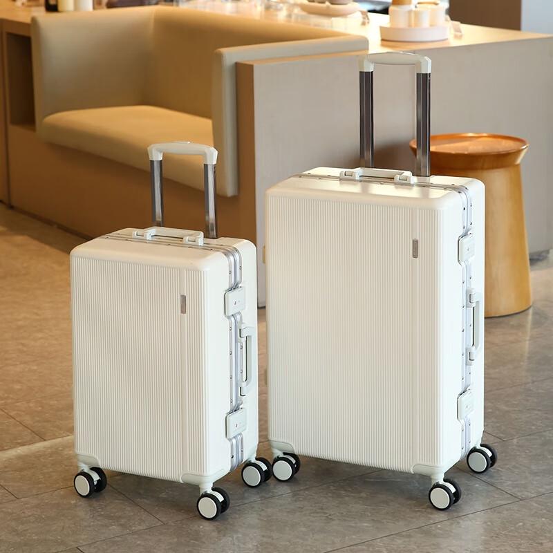 Shunan Liandun Lightweight Rolling Travel Suitcase