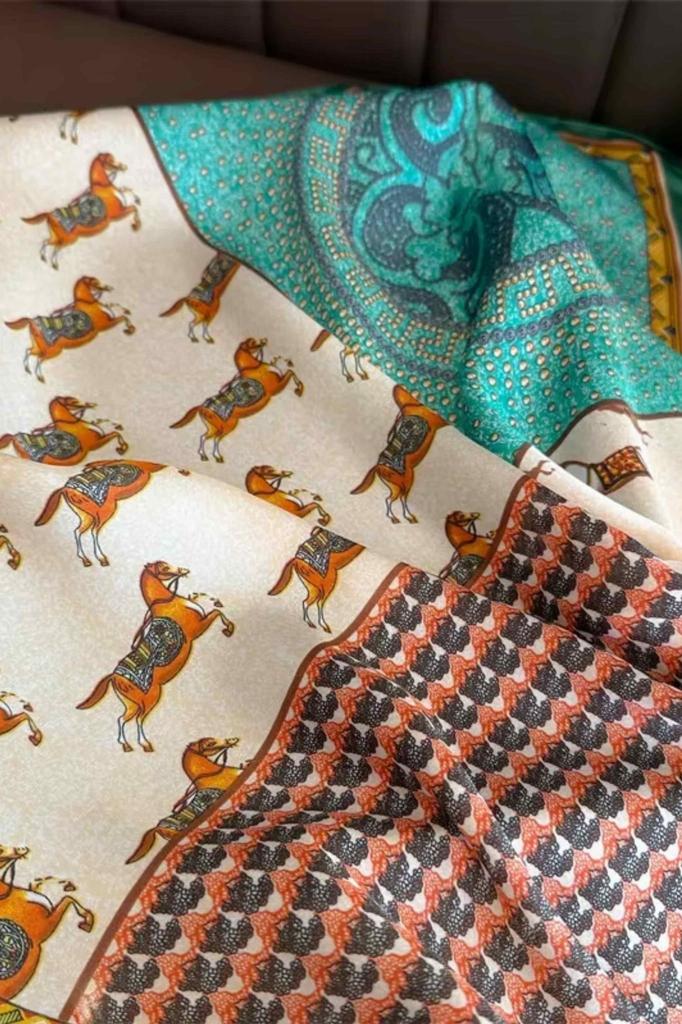 Women' Oriental Scarf 70X70 Silky - Geometric Patterns and Animal Motifs