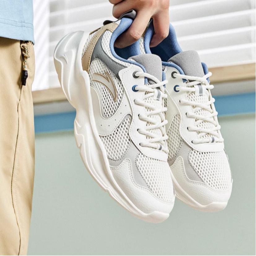 Anta Trendy Versatile Thick Sole Soft Bottom Wear Resistant Height Increasing Low Top Casual Shoes Men Casual Shoes White Brown 912428810-3