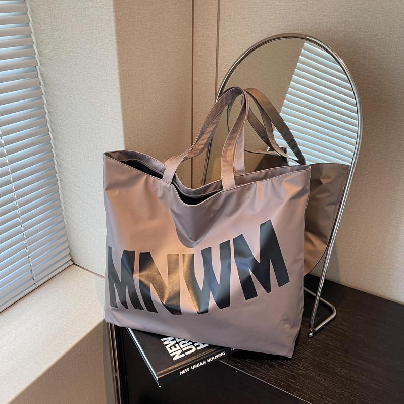

Letter Printed Large Capacity Shoulder Bag Women s Tote Bag сірий
