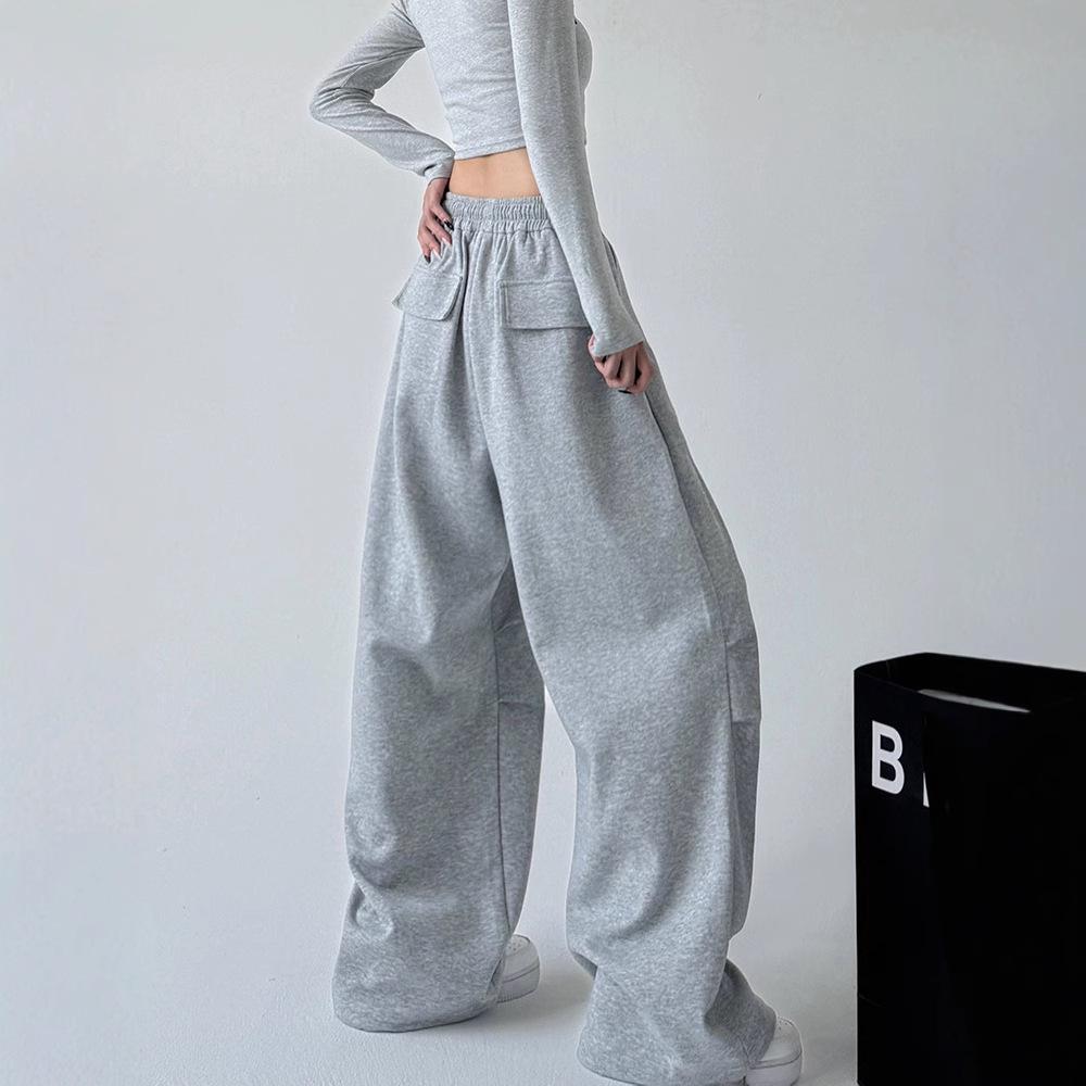 Unisex Gray American-Style Sweatpants: High-Waisted, Straight-Leg, Loose-Fit, Casual, Cargo, Perfect for Spring, Autumn, and Winter.