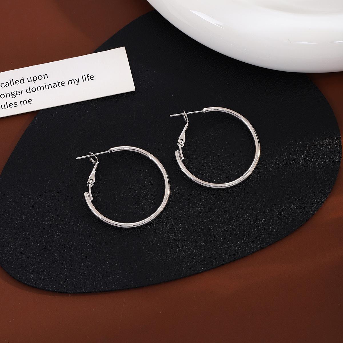 

Минималистичные серебряные серьги-каффы: Высококлассные, простые серьги-кольца для женщин