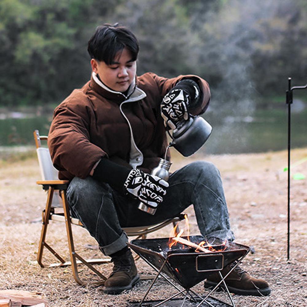 

Flameretardant Ht Insulation Gloves High Temperature Proof Gloves Outdoor Camping Picnic BBQ Cotton Lining Gloves