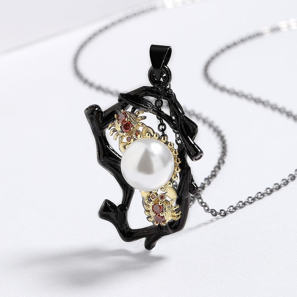 Ladies Inlaid Pearl Pendant Two-Color Pendant Necklace Black Gold Sweater Chain Necklace Women'S High-Quality Copper