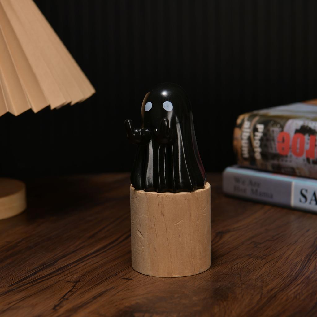 1Pc New Cute White Ghost Party Decoration with Lighting, Courtyard Ornaments, Study Desktop Decorations, Small Ornaments