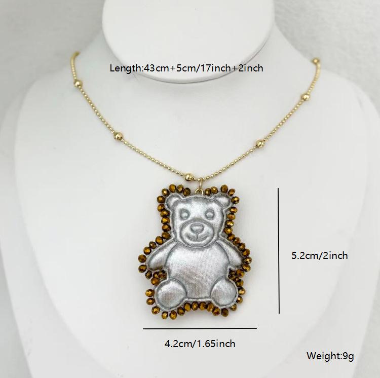 

Hot Sale Colorful Hand Sewn Glass Beads Cute Glossy Bear Necklace