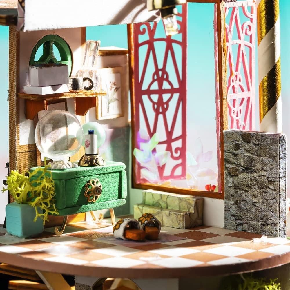 Tsukurundesu DIY Miniature House Traveler Series with Japanese Instructions, Dollhouse, Craft Kit
