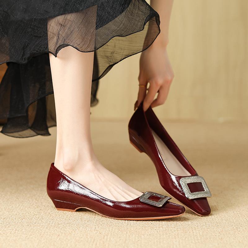 B spitzer Strass quadratische Schnalle flache Mund Einzel Schuhe Nische rutschfest Temperament Keil flache Schuhe Mode Damen Schuhe