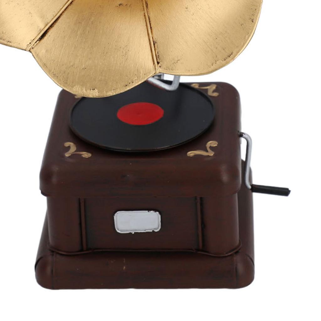 Phonograph im Vintage-Stil Europäische Ornamente Grammophon Dekoration Eisen Schallplattenspieler Modell Handwerk für Zuhause