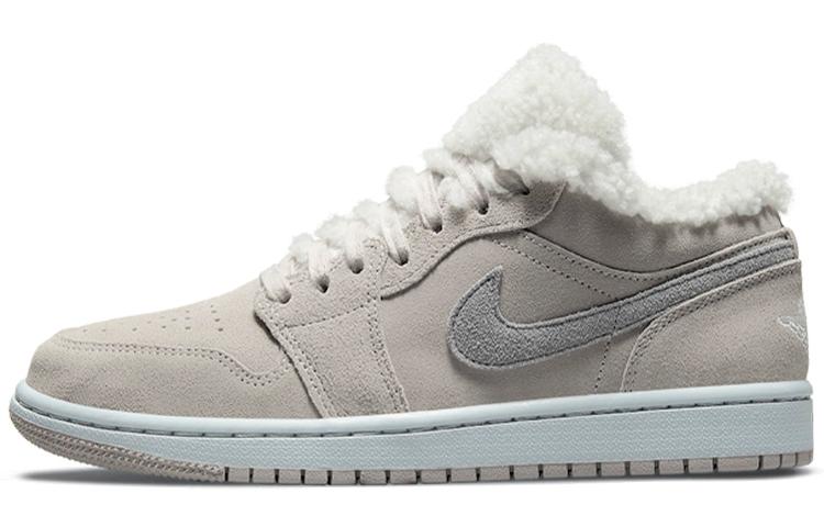 

Air Jordan 1 Low Se Sherpa Fleece Women s DO0750-002 37.5