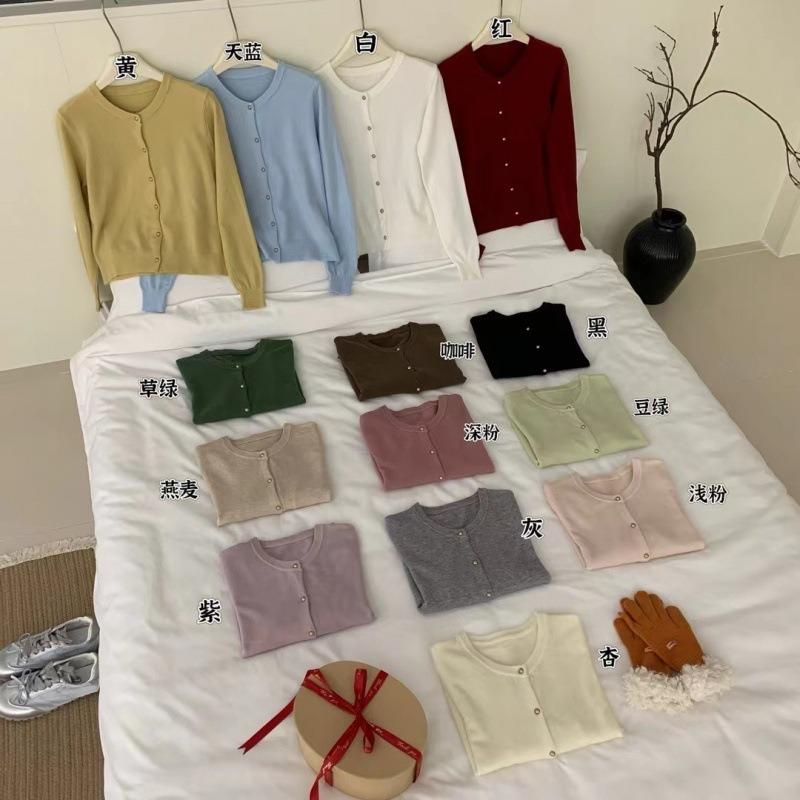 Solid color crew neck knitted cardigan women's spring and autumn new design sense long sleeve sweater jacket top trendy