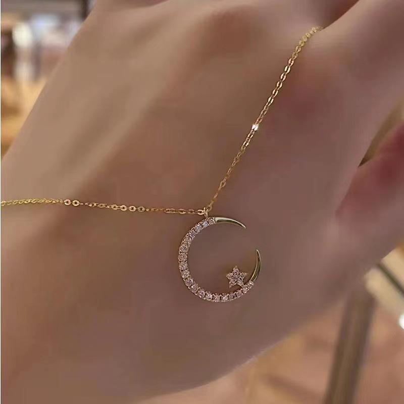 Exquisite Star Moon Zircon Pendant Necklace - Elegant Gift for Women