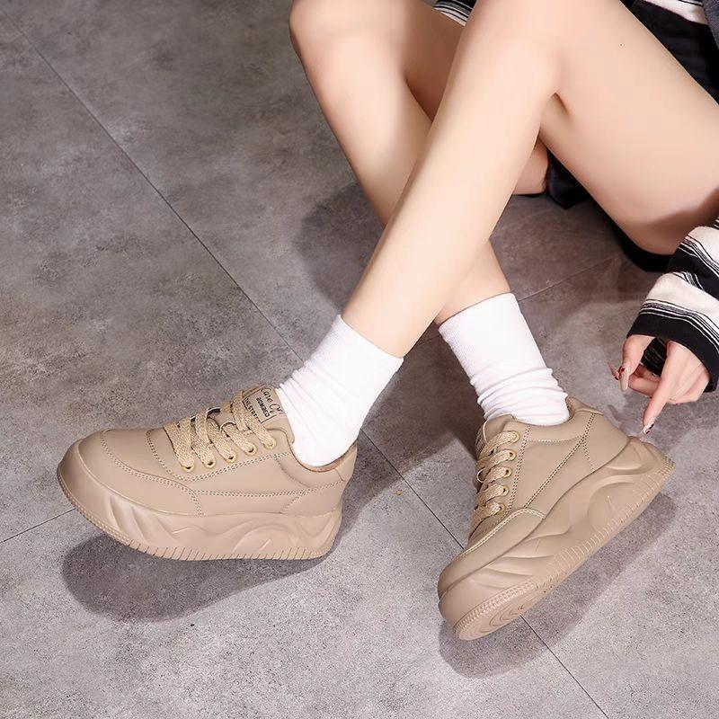 High Street Fashion Flat Bread Shoes Autumn and Winter Guochao Versatile Leisure Sports Little White Shoes Board Shoes