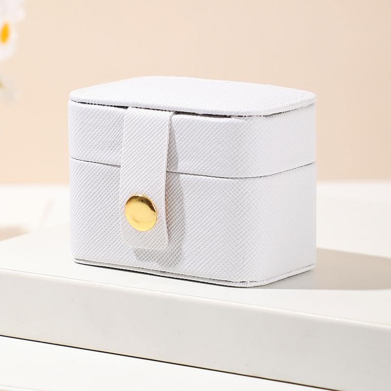 

1/4 шт. Портативный маленький мешочек для хранения ювелирных изделий, дорожный, простой, кожаный, для колец, ожерелий, серег, органайзер, витрина, подарочная коробка 1pcs белый