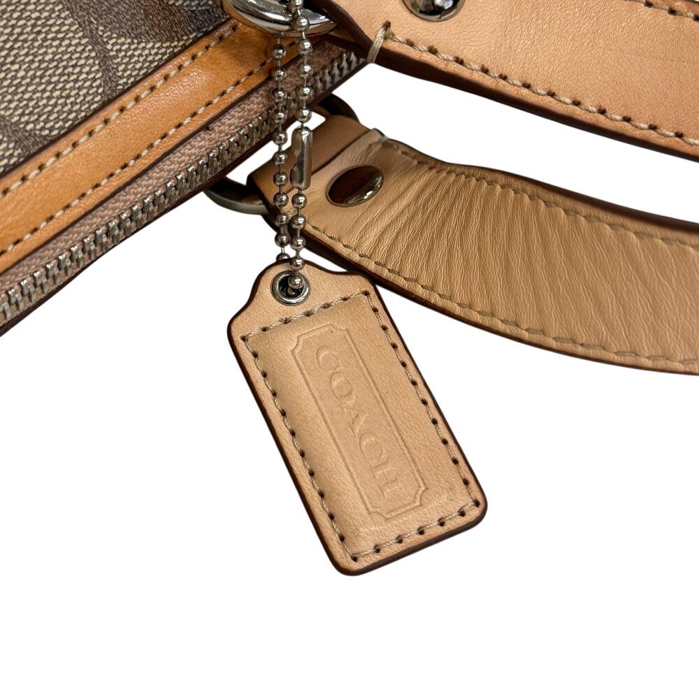 COACH 16119 2way Shoulder Shoulder Signature PVC coated canvas Handbag beige PVC coated canvas Women Used