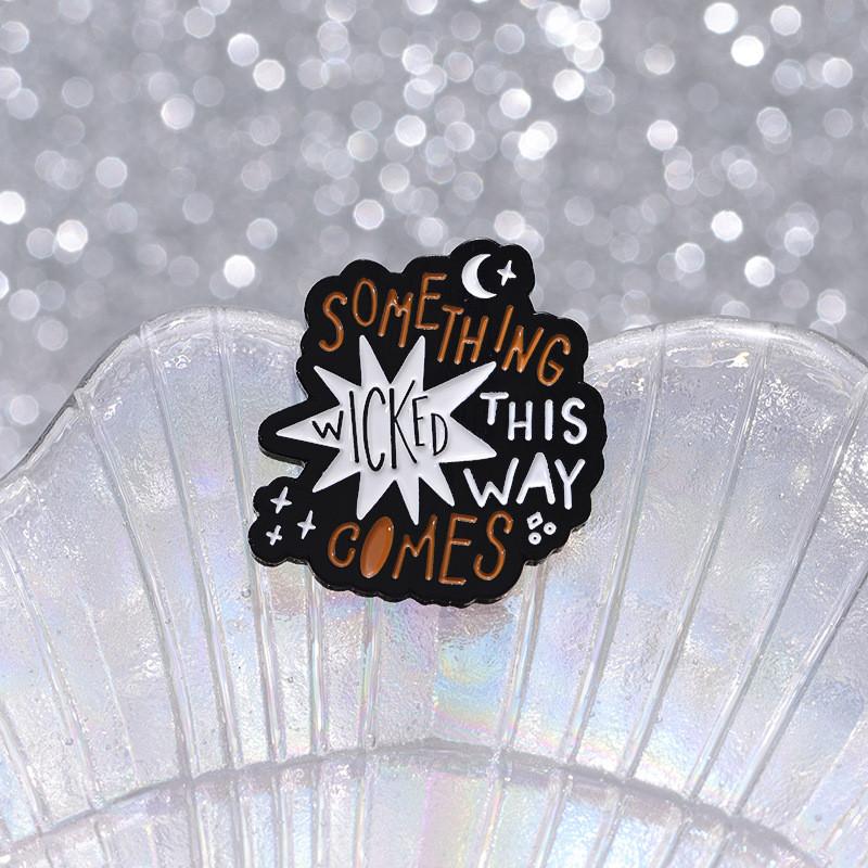 Fashionable Colorful Letter Brooch Pin With Durable Enamel Coating For Statement Accessory