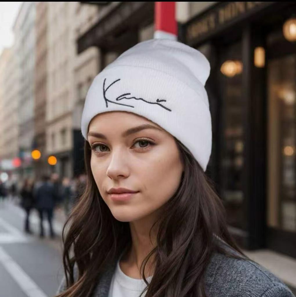 Karl Kani Retro Letter Embroidered Knitted Hat for Men and Women, Acrylic Double Layer Autumn/Winter Warmth Hooded Knitted Hat,