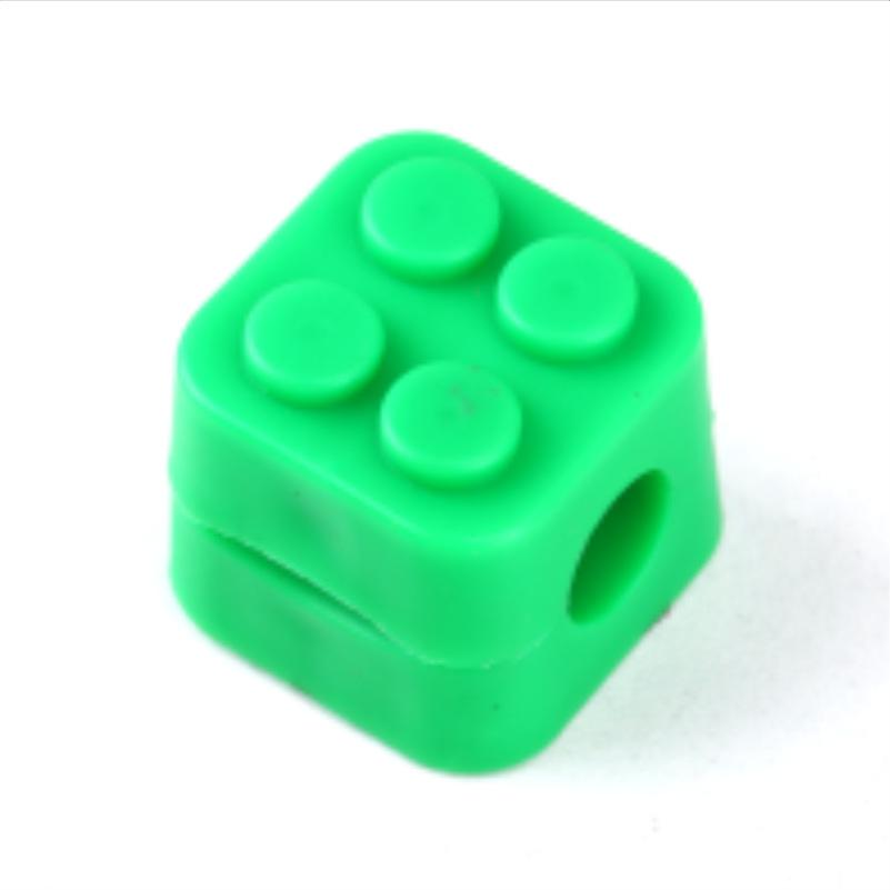 Building block fixed cable device, data cable buckle magnetic suction cable manager, desktop cable manager, buckle hub, mobile phone cable storage