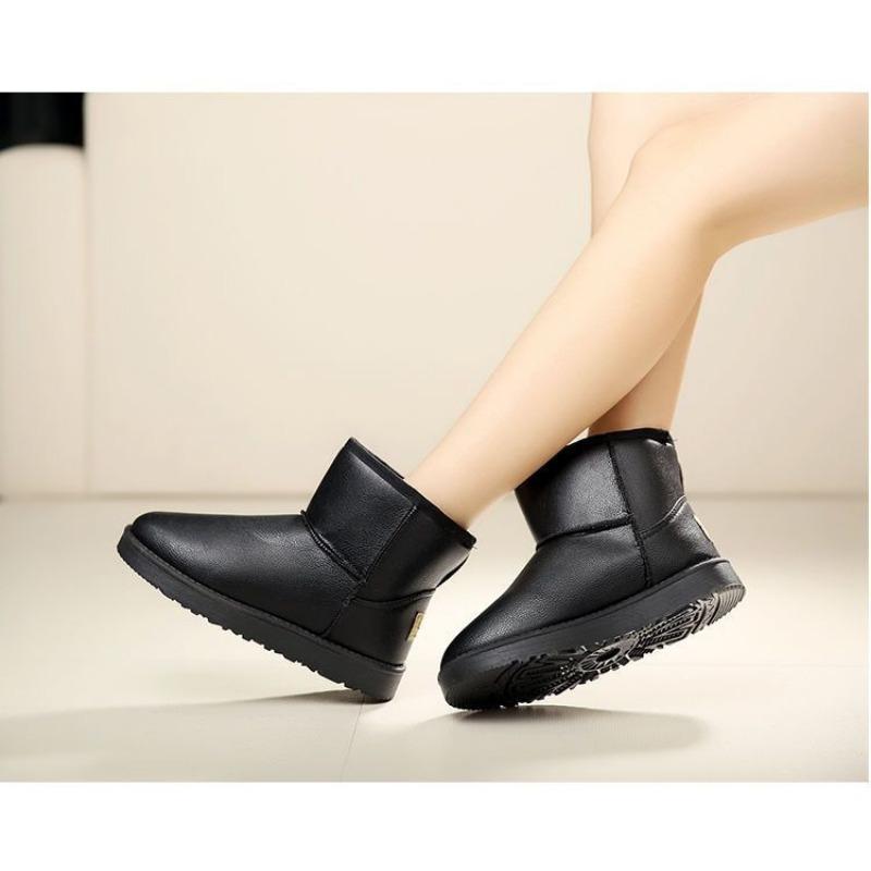 Women Winter Short Snow Boots Faux Fur Lined Flat Casual Shoes