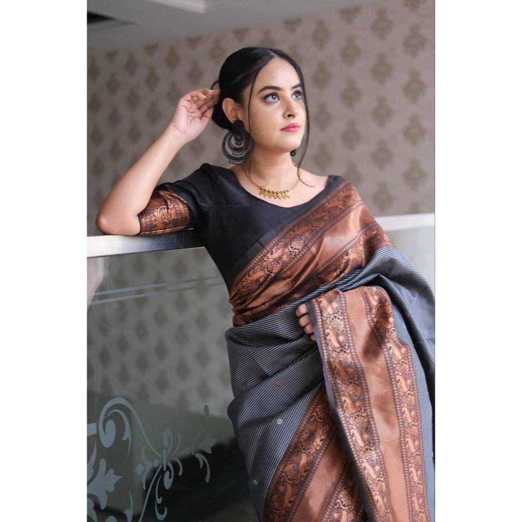 This Beautiful Saree Is Elegantly Decorated with Gorgeous Solid Jacquard Weave That Gives a Perfect Look To the Outfit.