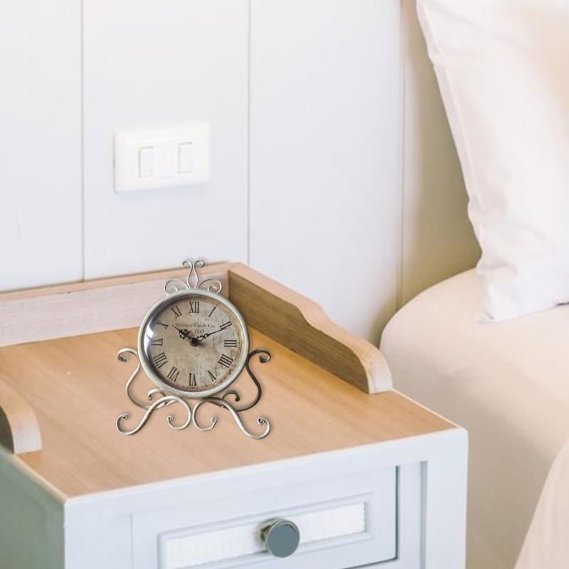 Vintaged Table Clock with Metal Construction for Home Bookshelves Decoration Ornament Desk Clocks