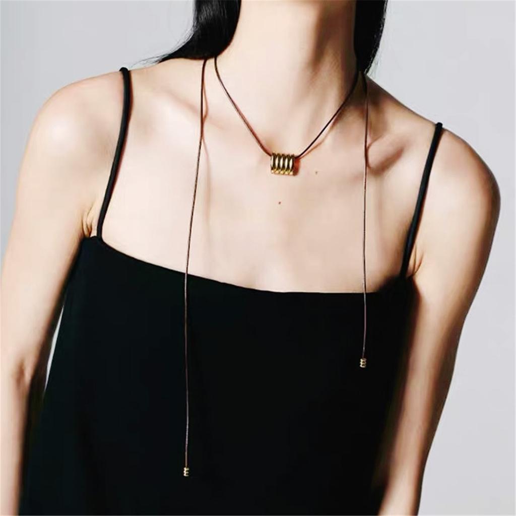 Tooxika Fashion Simple Square Circle Pattern Necklace Wax Rope Multi-Wear Long Collar Bone Sweater Chain
