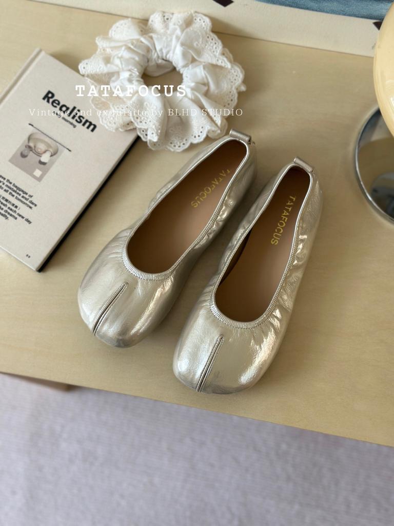 Single shoes women's spring and summer new soft-soled soft-faced round head shallow mouth versatile one-pedal Doudou ladyshoes