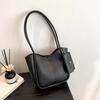 Soft Leather Shoulder Bag Large Capacity Shoulder Bag Simple Texture Winter Fashion New