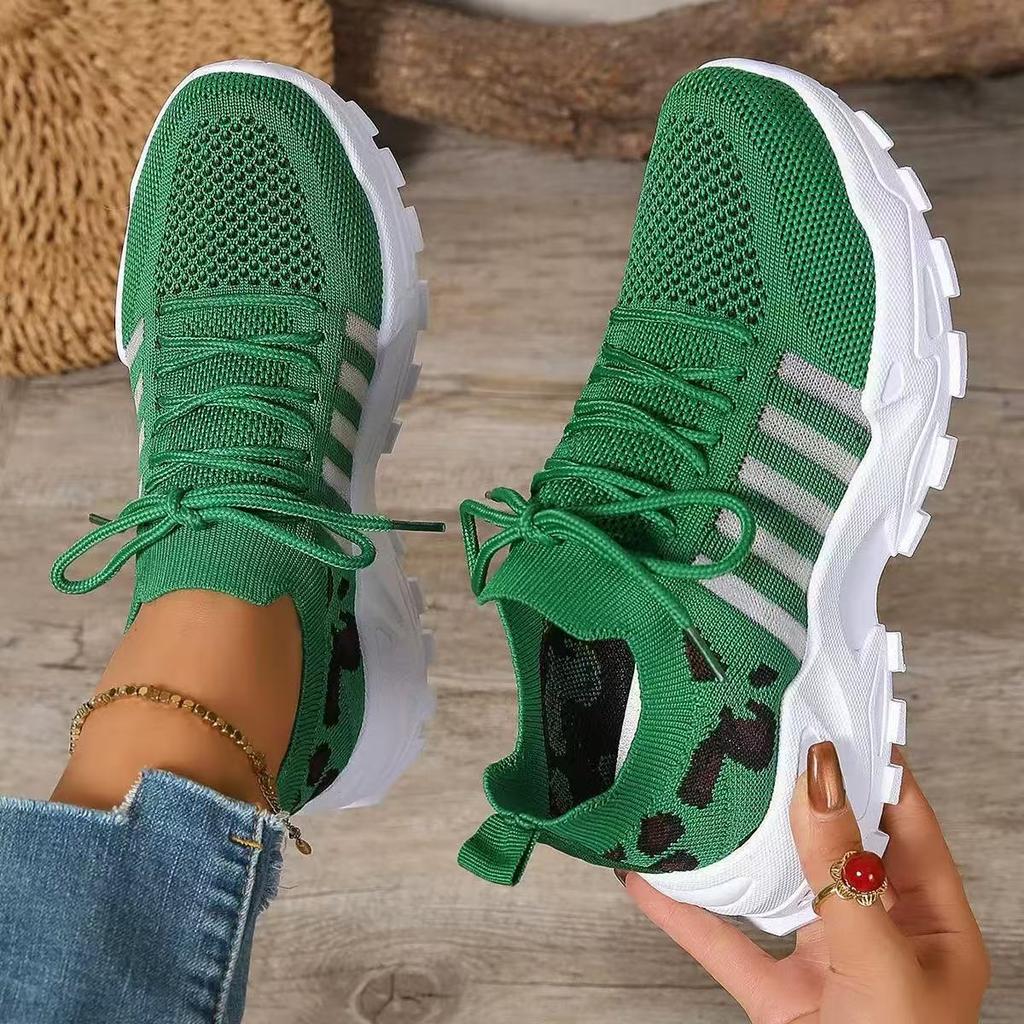 Women's Mesh Knitted Sneakers Summer Designer Breathable Increased Casual Sneakers Lightweight Woman Platform Walking Shoes