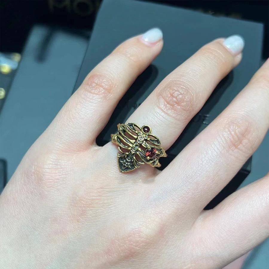 

Новая Европа и Соединенные Штаты Новое Панк Ребро Инкрустированное Сердце-Персик Циркон Подвеска Ожерелье для Женщин Мужчин Женские Украшения