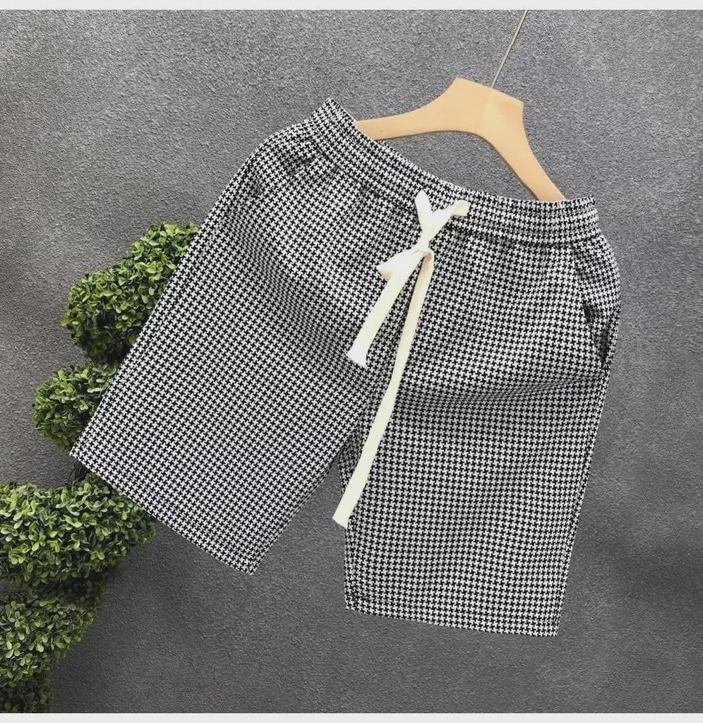 Men's Korean Style Plaid Casual Summer Shorts - Trendy Five-Point Design