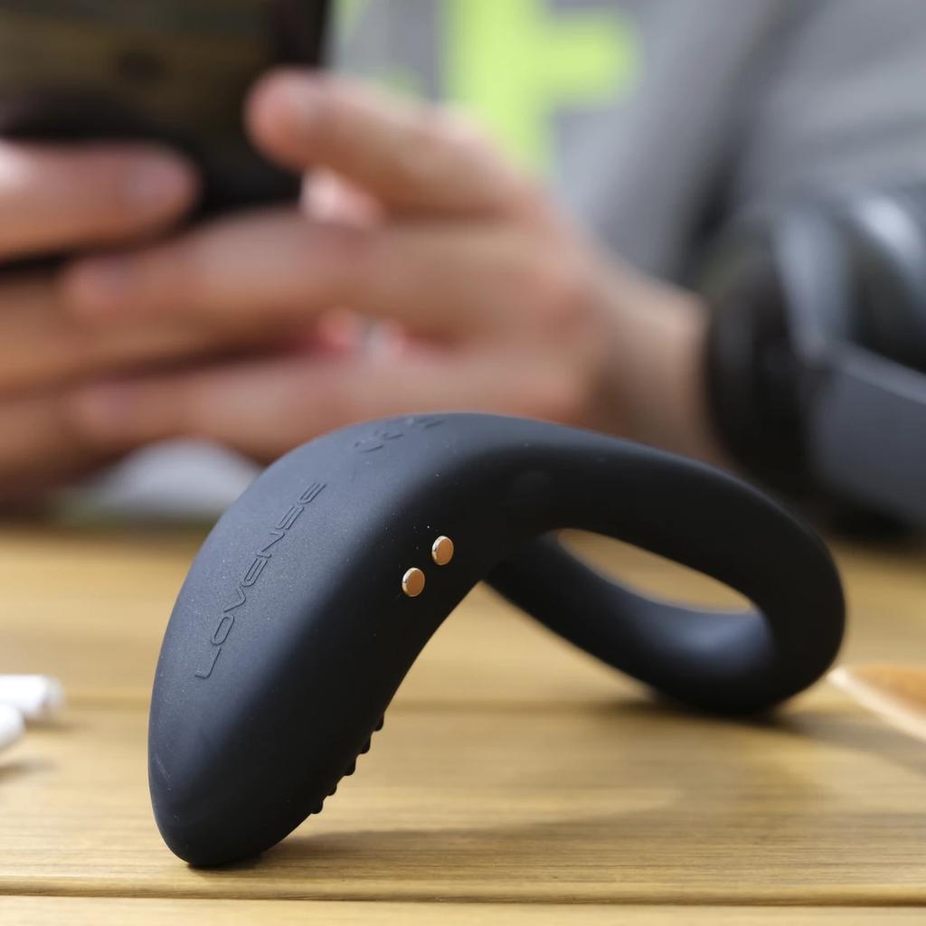 Lovense - Diamo App-Controlled Vibrating Cock Ring